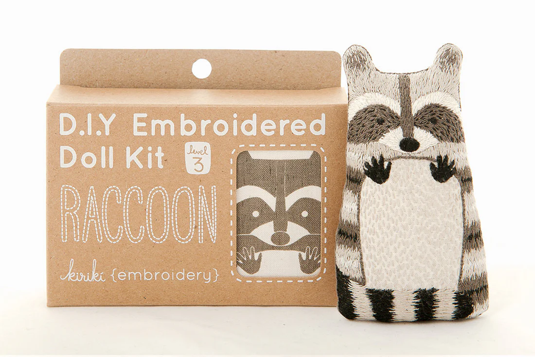 Raccoon - Embroidery Kit (Level 3)