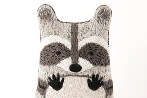 Raccoon - Embroidery Kit (Level 3)